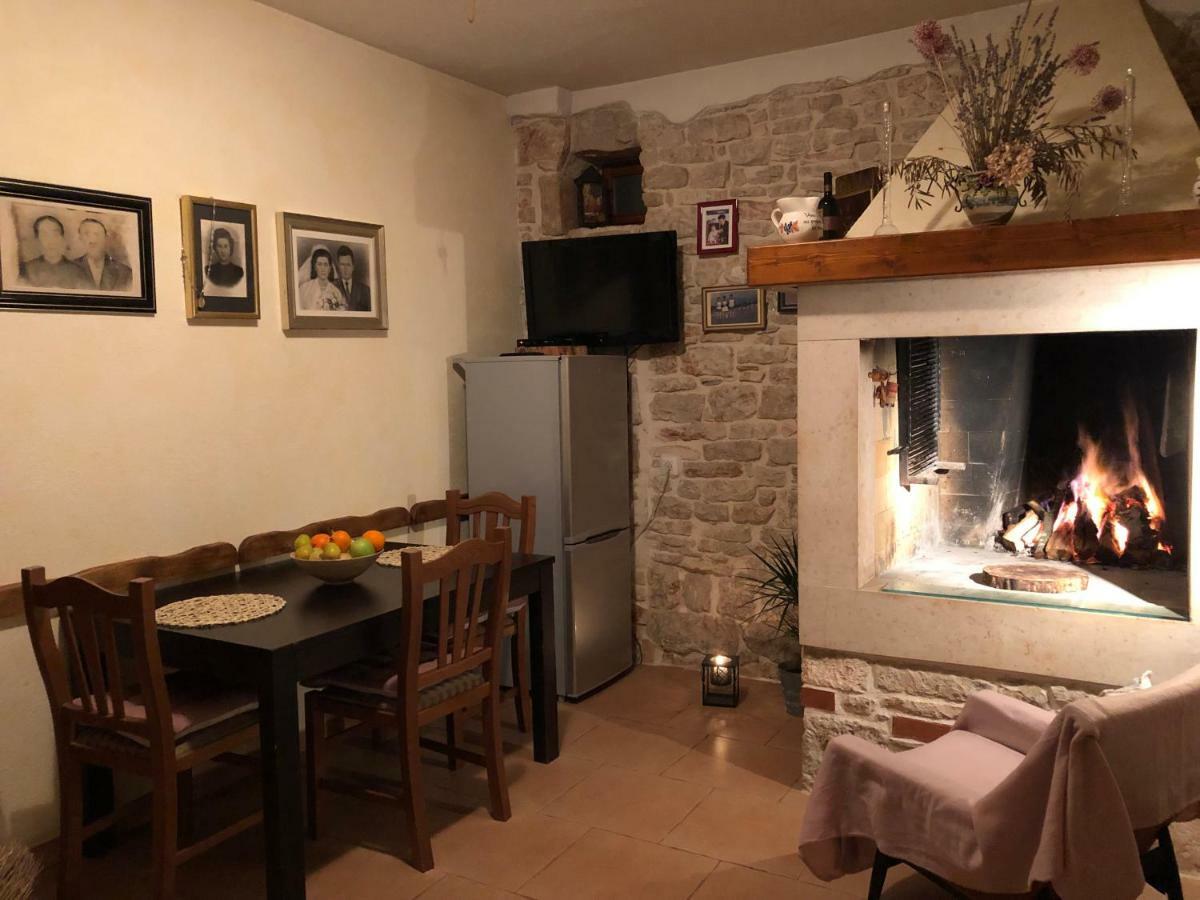 Apartmán Teta Jana Smoljanci Exteriér fotografie