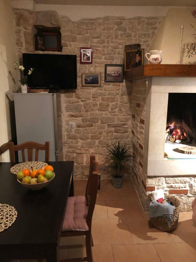 Apartmán Teta Jana Smoljanci Exteriér fotografie